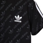 Kostum Adidas