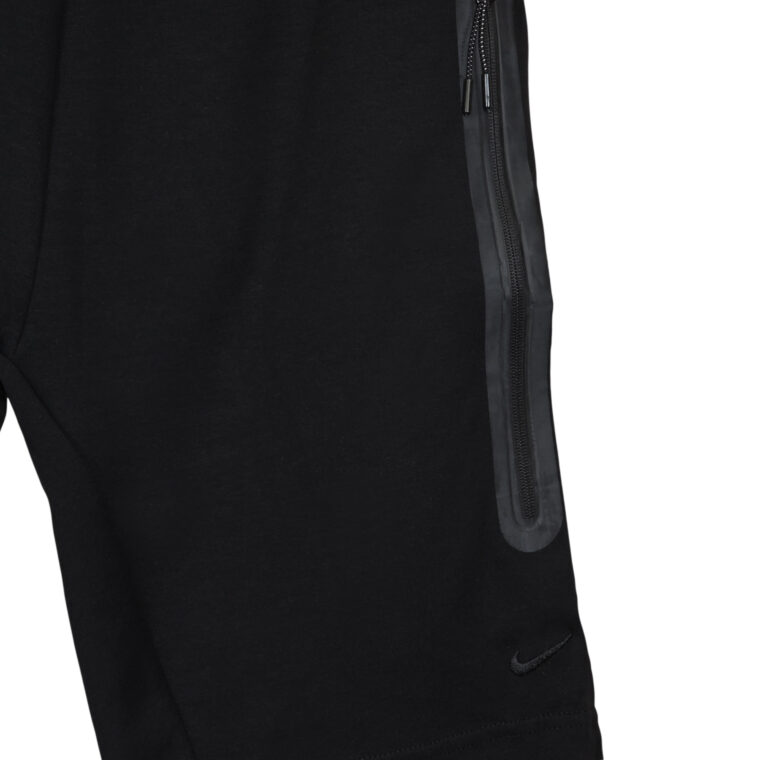 Kostum Nike