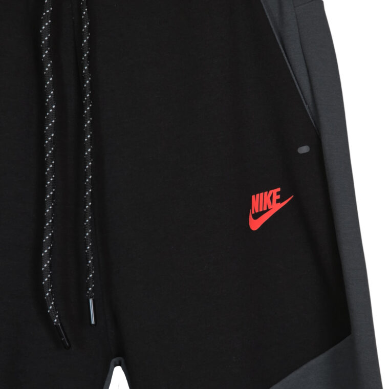 Kostum Nike