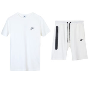 Kostum Nike