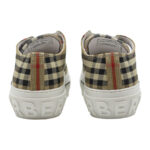 Atlete Burberry