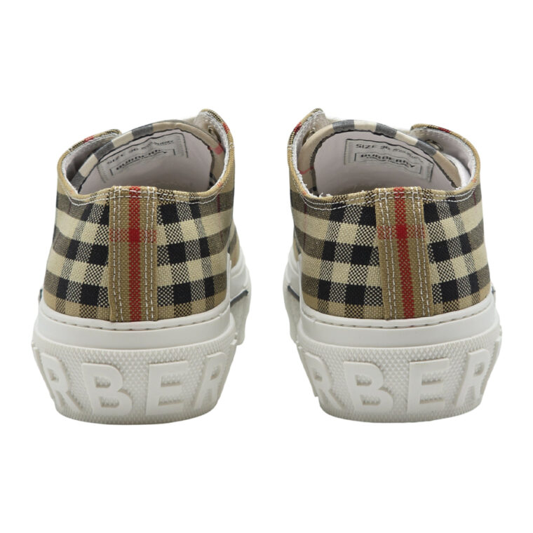 Atlete Burberry