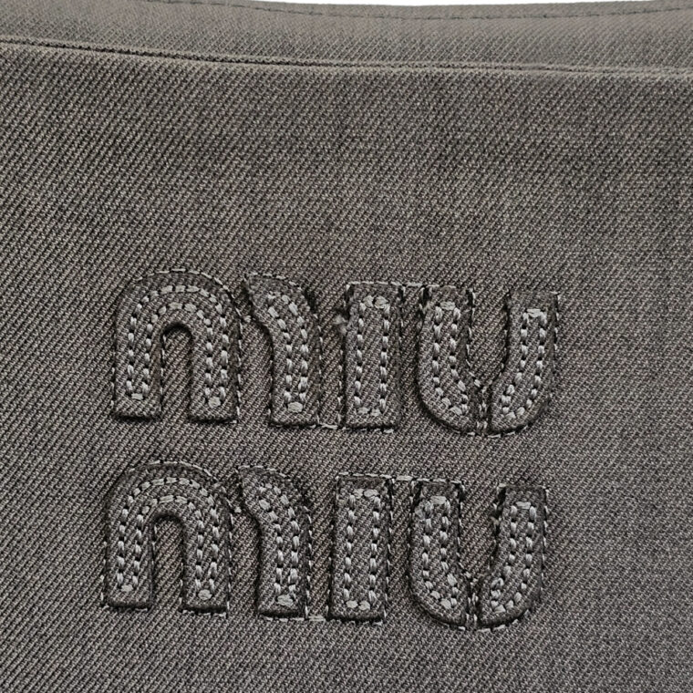 Fustan Miu Miu