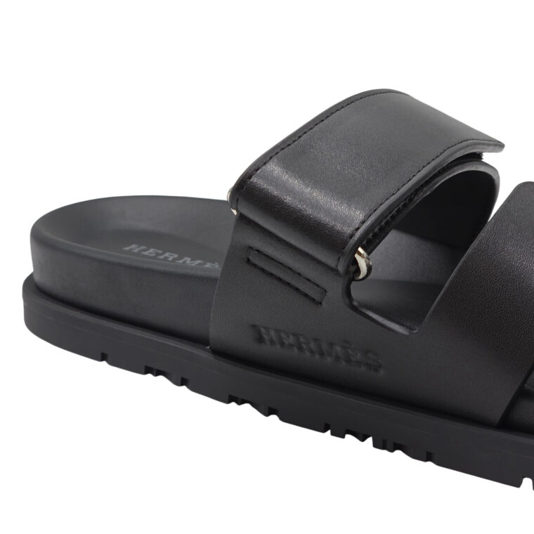 Shapka Hermes