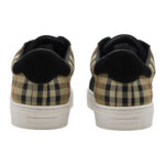 Atlete Burberry