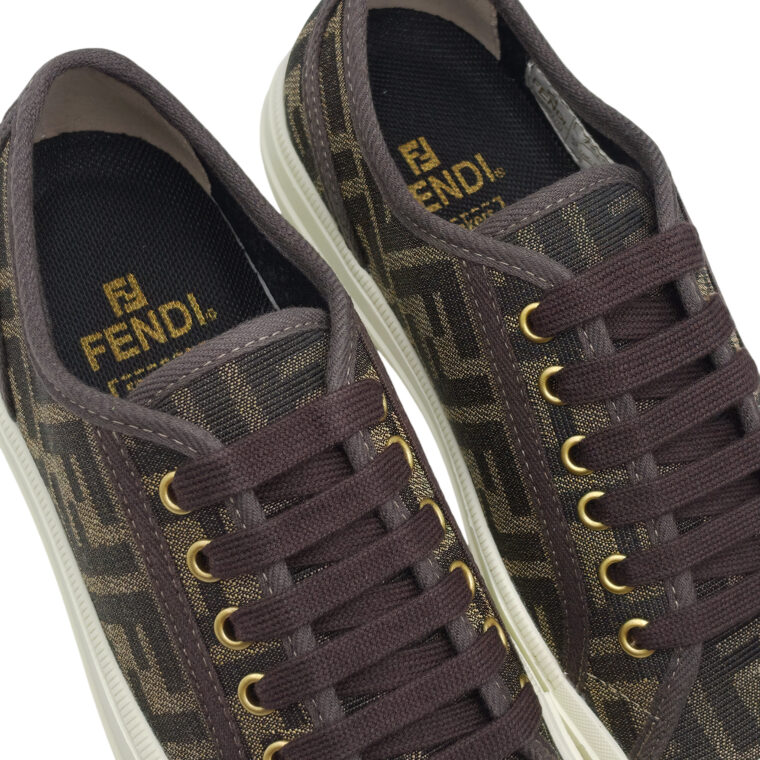 Atlete Fendi
