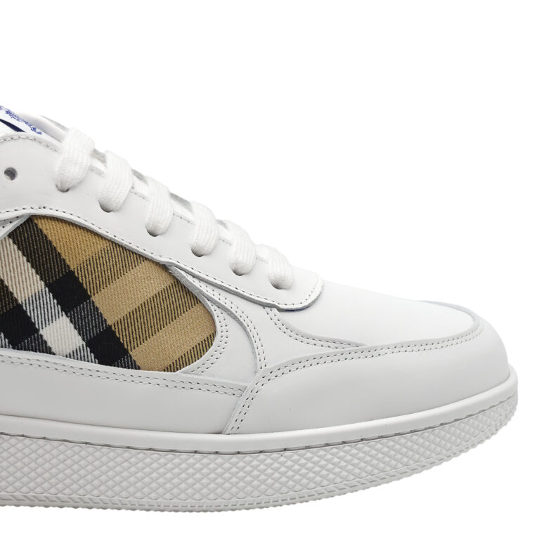 Atlete Burberry