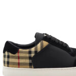 Atlete Burberry