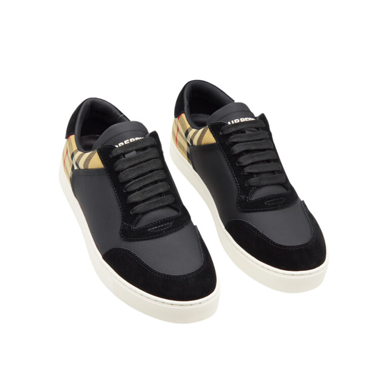Atlete Burberry