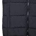 Jelek Canada Goose