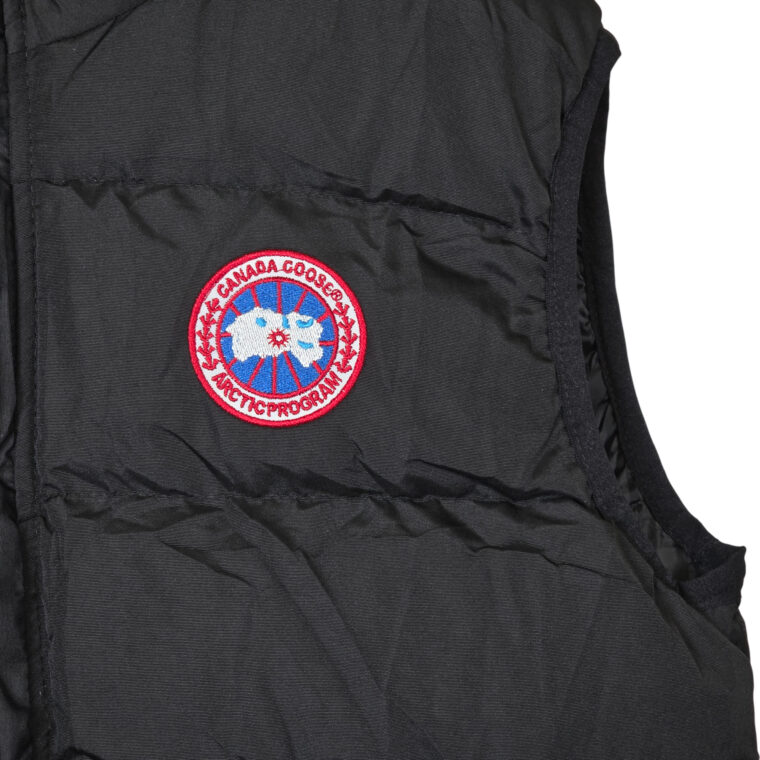 Jelek Canada Goose