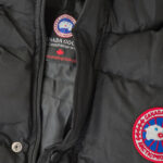 Jelek Canada Goose