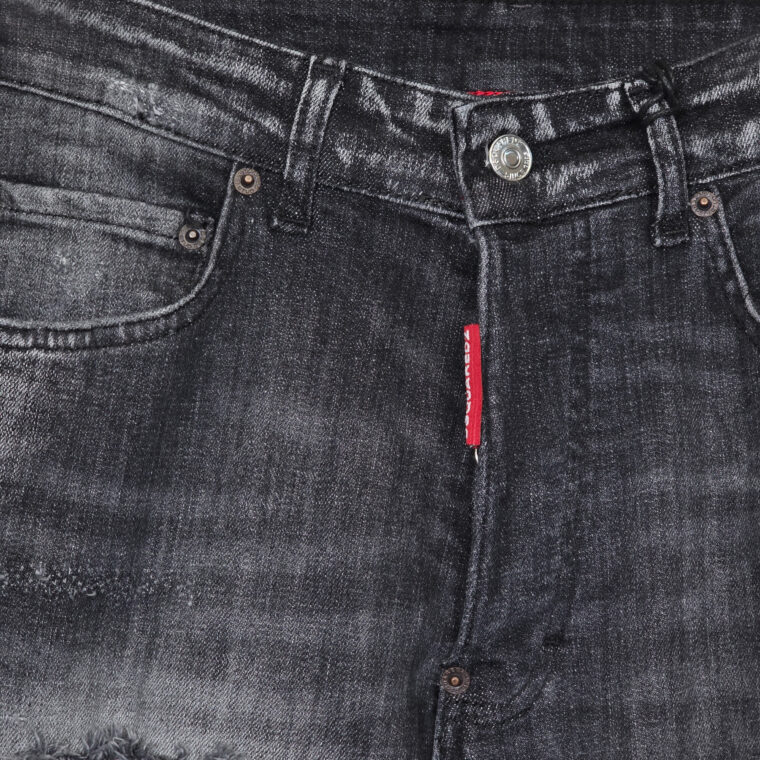 Xhinse Dsquared2